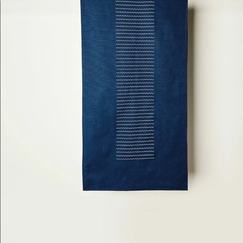 Gorgeous blue Table Runner